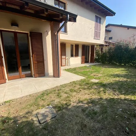 Apartment Bilocale Garden Pavia